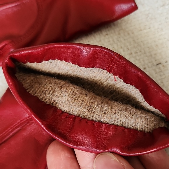 Genuine red leather women's gloves - Picture 7 of 9